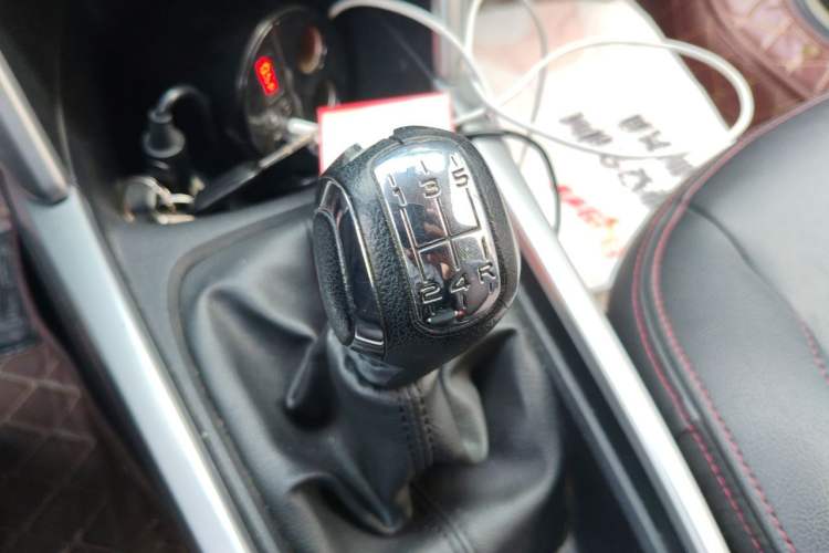 Used Citroen C3-XR 2017 1.6L Manual Pioneer Model Gear Lever