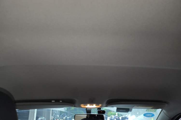 Used Citroen C3-XR 2017 1.6L Automatic Pioneer Model Headliner