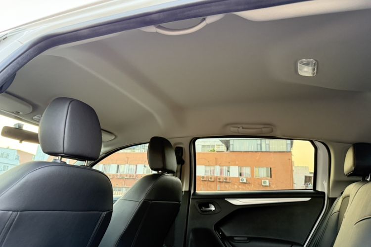 Used Citroen C3-XR 2017 1.6L Automatic Pioneer Model Headliner