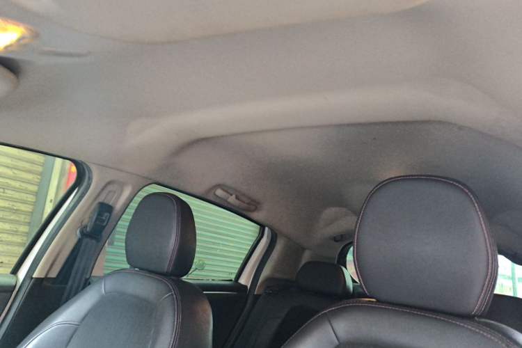 Used Citroen C3-XR 2017 1.6L Manual Pioneer Model Headliner