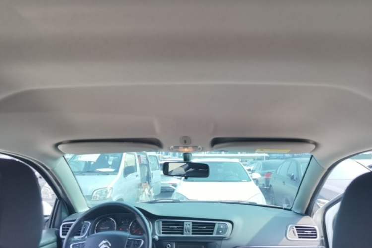 Used Citroen C3-XR 2017 1.6L Manual Pioneer Model Headliner