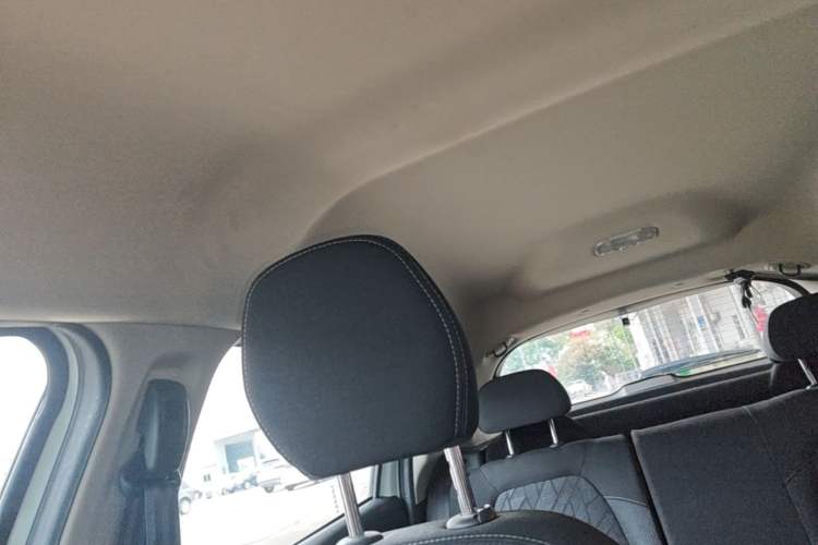 Used Citroen C3-XR 2017 1.6L Automatic Fashion Model Headliner