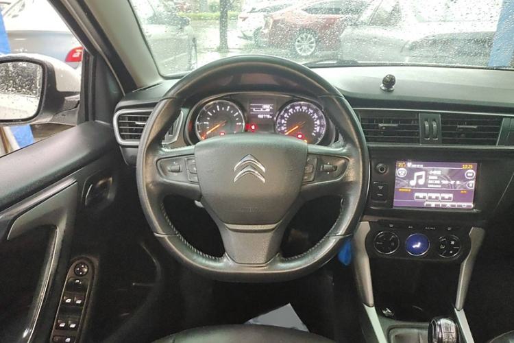 Used Citroen C3-XR 2017 1.6L Manual Pioneer Model Interior 2