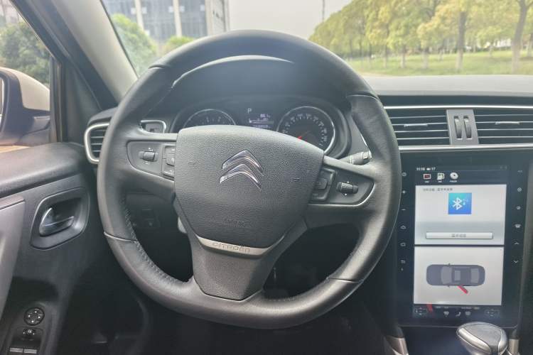 Used Citroen C3-XR 2017 230THP Automatic Pioneer Model Interior 5