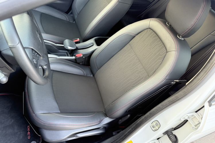 Used Citroen C3-XR 2017 1.6L Automatic Pioneer Model Interior 5