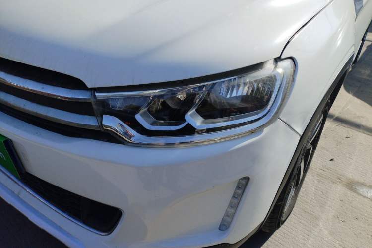Used Citroen C3-XR 2017 1.6L Automatic Pioneer Model Left Front Headlight