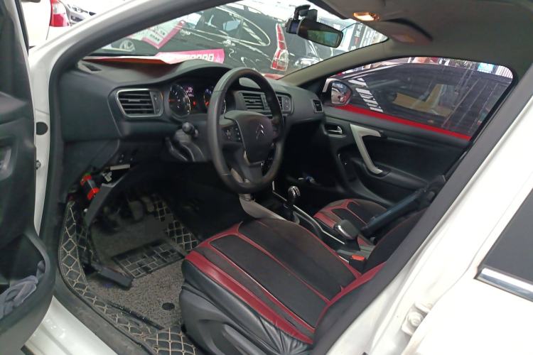 Used Citroen C3-XR 2017 230THP Manual Pioneer Edition Left Front Seat