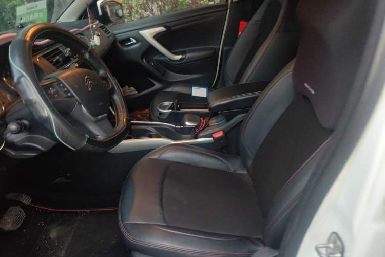 Used Citroen C3-XR 2017 1.6L Automatic Pioneer Model Left Front Seat