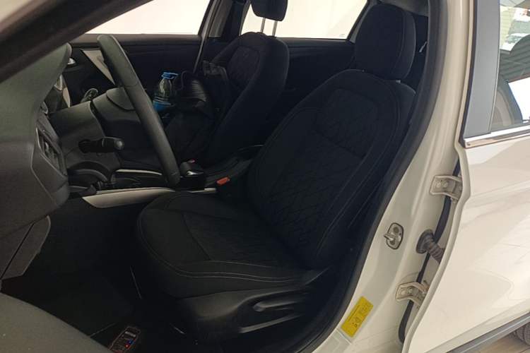 Used Citroen C3-XR 2017 1.6L Automatic Fashion Model Left Front Seat
