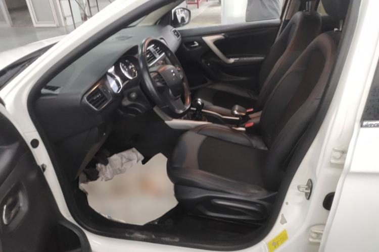 Used Citroen C3-XR 2017 1.6L Manual Pioneer Model Left Front Seat