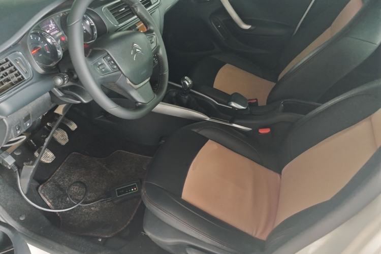Used Citroen C3-XR 2017 1.6L Manual Pioneer Model Left Front Seat