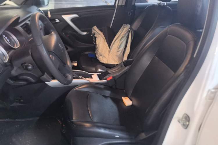 Used Citroen C3-XR 2017 1.6L Automatic Fashion Model Left Front Seat