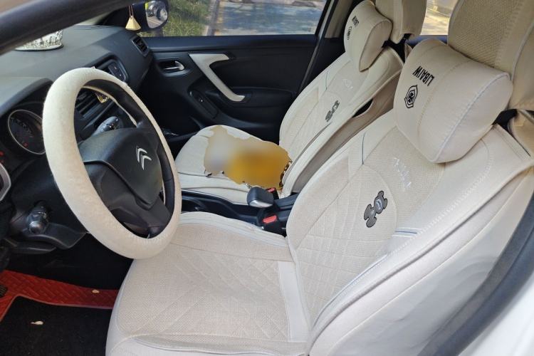 Used Citroen C3-XR 2017 1.6L Automatic Fashion Model Left Front Seat