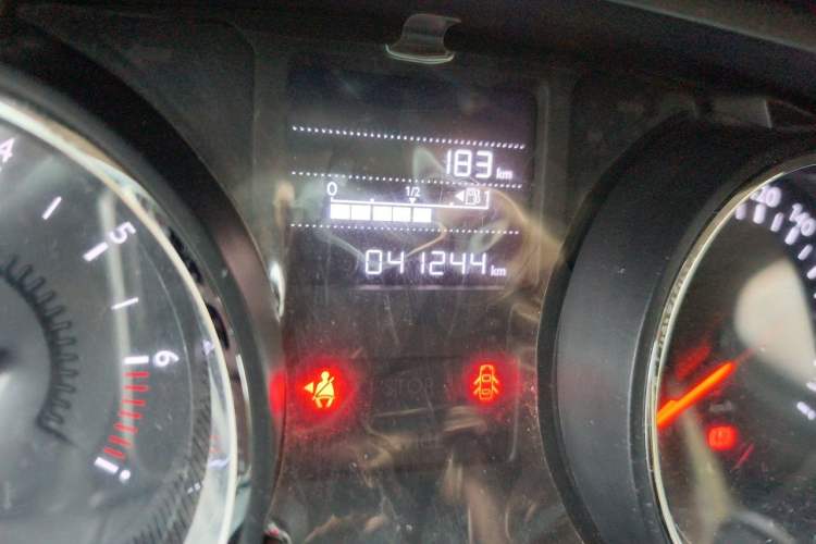 Used Citroen C3-XR 2017 1.6L Manual Pioneer Model Odometer Close Up
