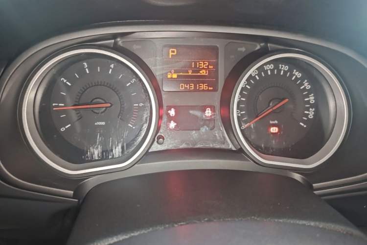 Used Citroen C3-XR 2017 1.6L Automatic Fashion Model Odometer Close Up