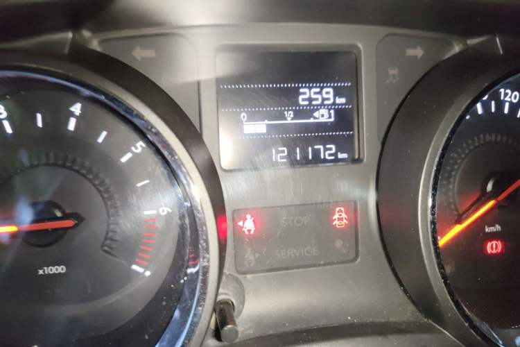 Used Citroen C3-XR 2017 1.6L Manual Pioneer Model Odometer Close Up