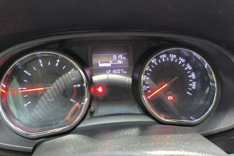Used Citroen C3-XR 2017 1.6L Manual Pioneer Model Odometer Close Up