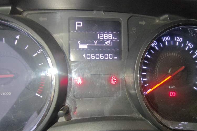 Used Citroen C3-XR 2017 1.6L Automatic Pioneer Model Odometer Close Up
