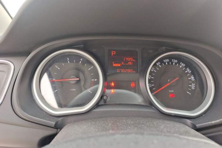 Used Citroen C3-XR 2017 1.6L Automatic Fashion Model Odometer Close Up