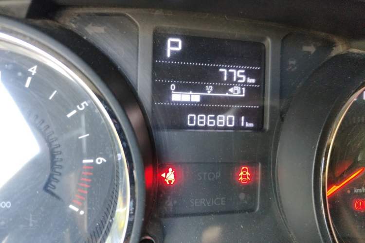 Used Citroen C3-XR 2017 1.6L Automatic Pioneer Model Odometer Close Up