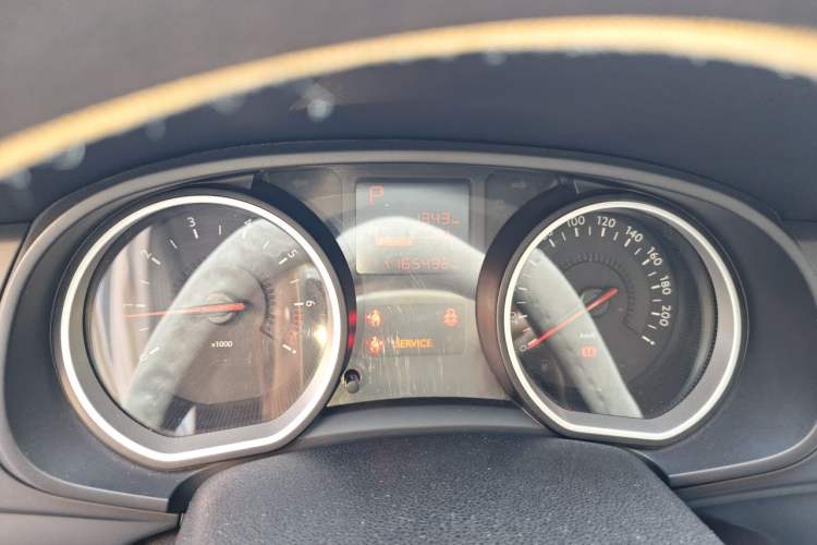 Used Citroen C3-XR 2017 1.6L Automatic Fashion Model Odometer Close Up