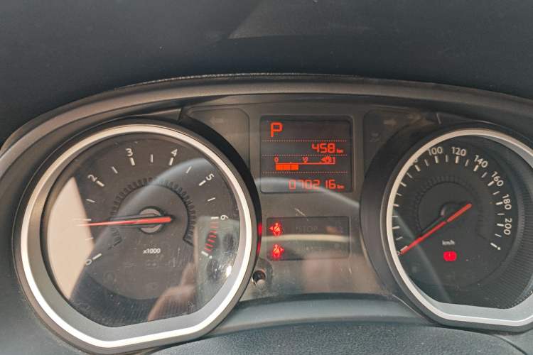 Used Citroen C3-XR 2017 1.6L Automatic Fashion Model Odometer Close Up