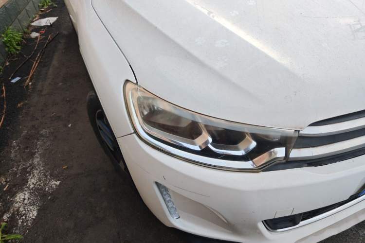 Used Citroen C3-XR 2017 1.6L Automatic Pioneer Model Right Front Headlight