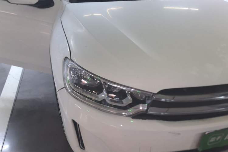 Used Citroen C3-XR 2017 1.6L Automatic Fashion Model Right Front Headlight