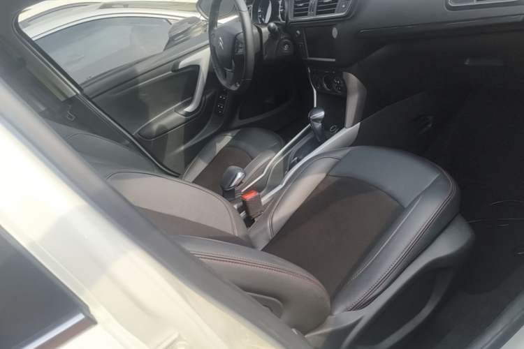 Used Citroen C3-XR 2017 1.6L Automatic Pioneer Model Right Front Seat