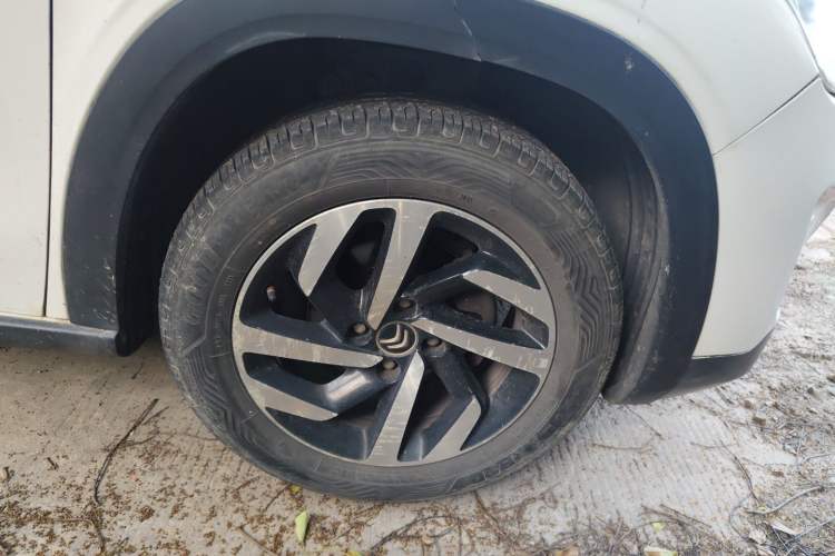 Used Citroen C3-XR 2017 1.6L Manual Pioneer Model Right Front Wheel Hub