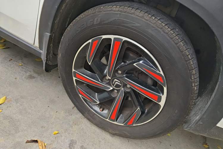 Used Citroen C3-XR 2017 1.6L Manual Pioneer Model Right Front Wheel Hub
