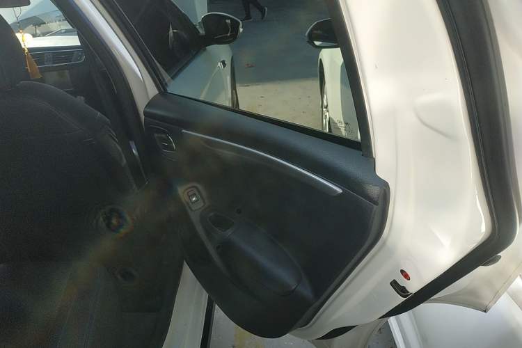 Used Citroen C3-XR 2017 1.6L Automatic Pioneer Model Right Rear Door Interior