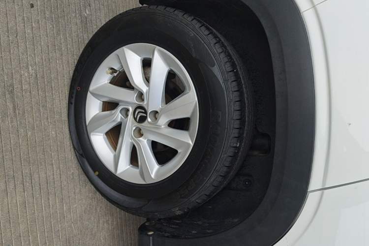 Used Citroen C3-XR 2017 1.6L Automatic Fashion Model Right Rear Wheel Hub