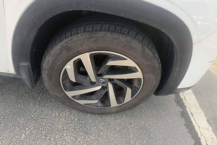Used Citroen C3-XR 2017 1.6L Manual Pioneer Model Right Rear Wheel Hub