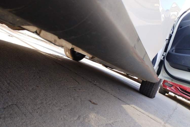 Used Citroen C3-XR 2017 1.6L Automatic Pioneer Model Right Side Sill