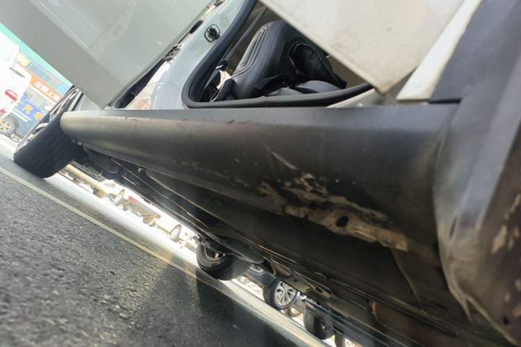 Used Citroen C3-XR 2017 1.6L Manual Pioneer Model Right Side Sill