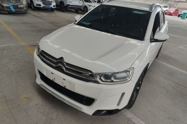 Używany Citroen C3-XR 2017 230THP Automatic Smart Version