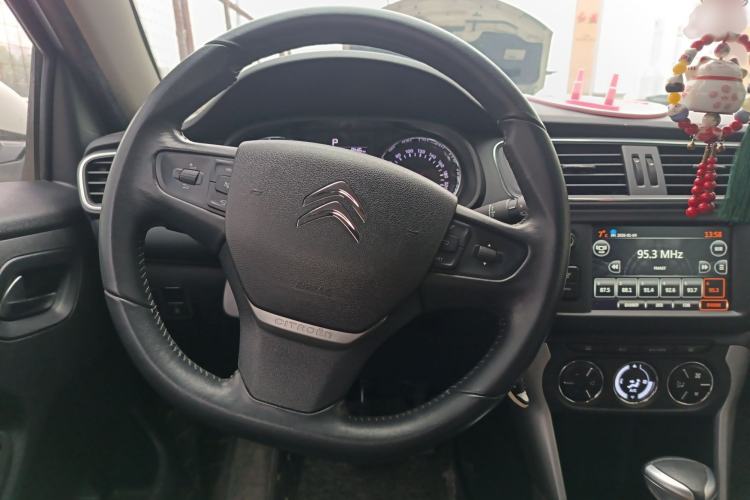 Used Citroen C3-XR 2017 230THP Automatic Pioneer Model Steering Wheel