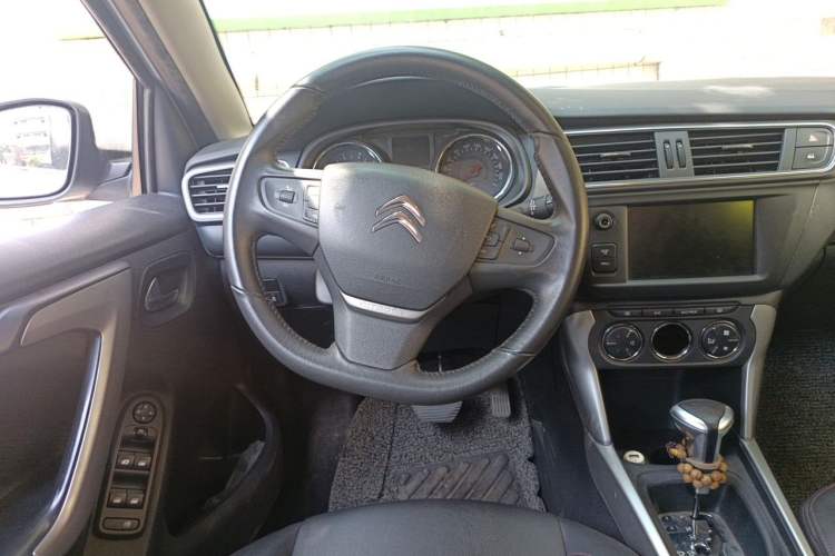 Used Citroen C3-XR 2017 1.6L Automatic Pioneer Model Steering Wheel