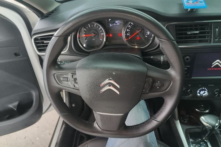 Used Citroen C3-XR 2017 230THP Automatic Smart Version Steering Wheel
