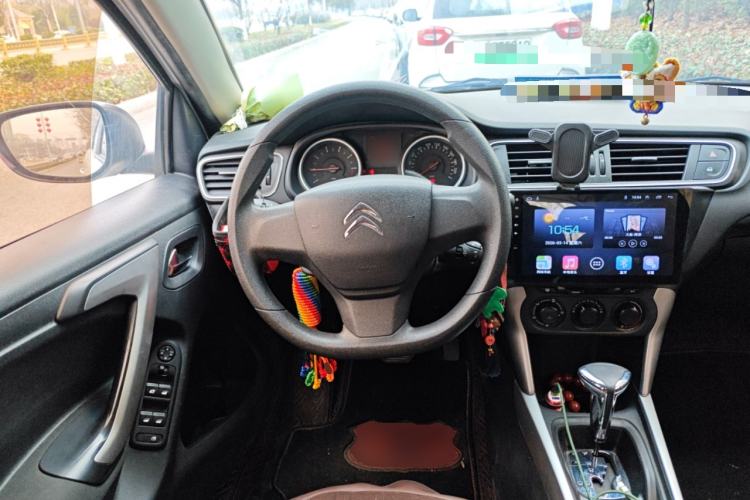 Used Citroen C3-XR 2017 1.6L Automatic Fashion Model Steering Wheel