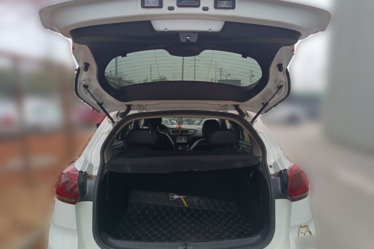 Used Citroen C3-XR 2017 230THP Automatic Pioneer Model Trunk