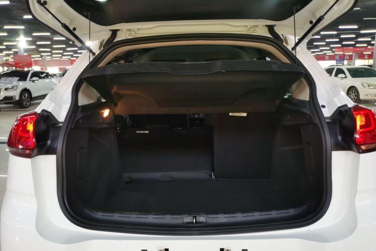 Used Citroen C3-XR 2017 230THP Automatic Pioneer Model Trunk