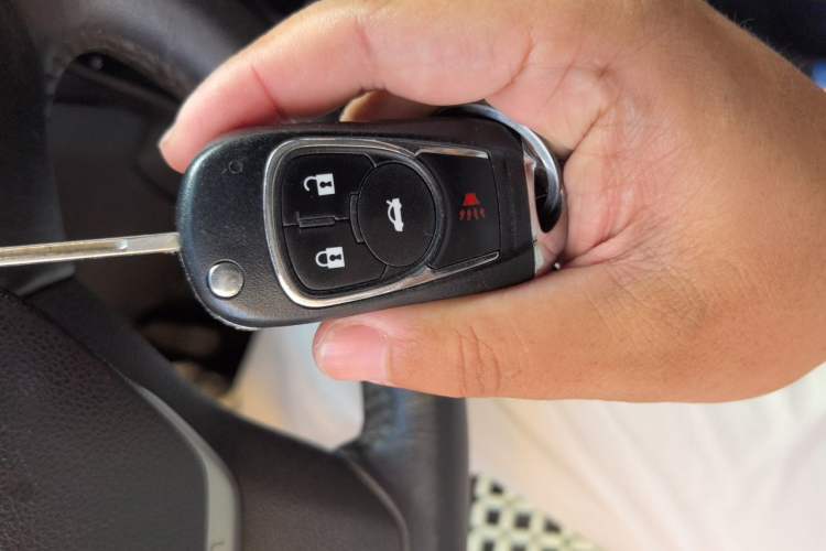 Used Citroen C3-XR 2017 1.6L Manual Pioneer Model Vehicle Key