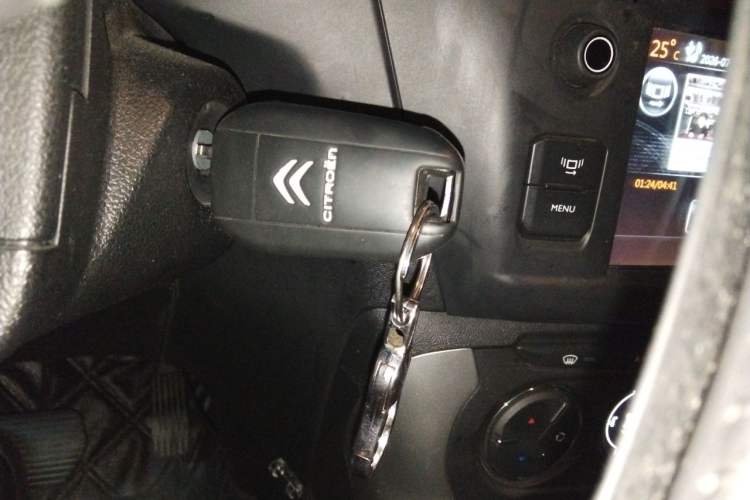 Used Citroen C3-XR 2017 230THP Automatic Pioneer Model Vehicle Key