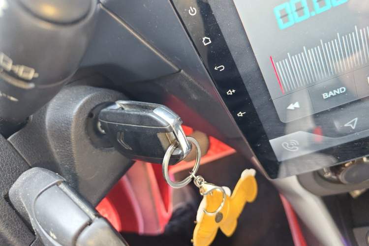 Used Citroen C3-XR 2017 1.6L Automatic Fashion Model Vehicle Key