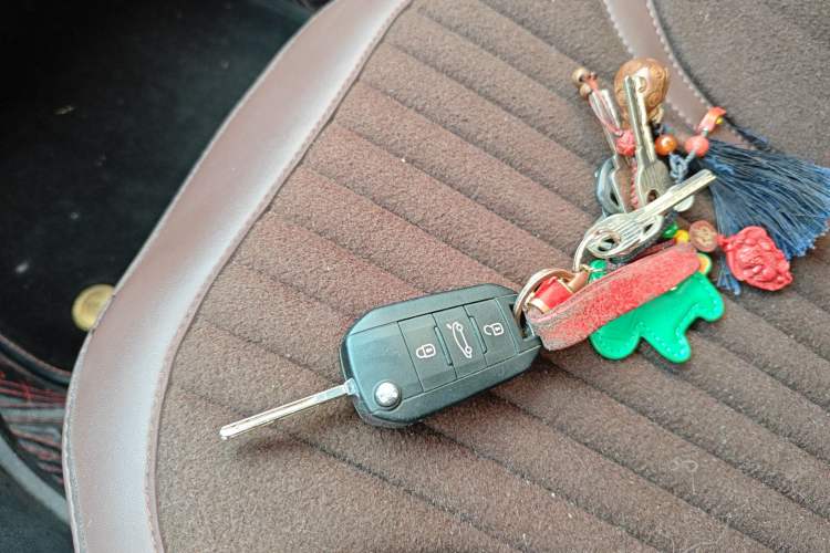 Used Citroen C3-XR 2017 1.6L Automatic Fashion Model Vehicle Key