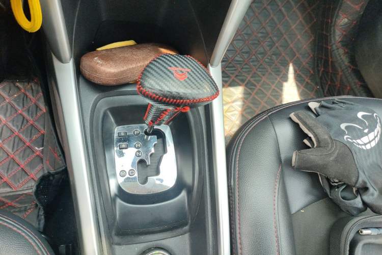 Used Citroen C3-XR 2017 230THP Automatic Pioneer Model Gear Lever