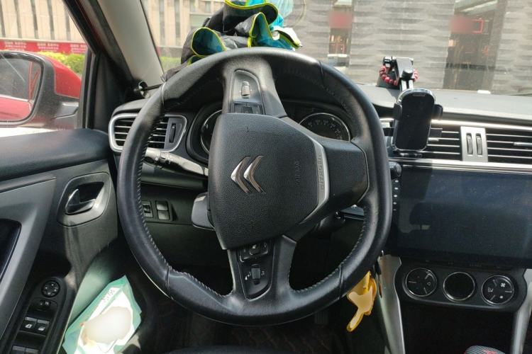 Used Citroen C3-XR 2017 230THP Automatic Pioneer Model Steering Wheel