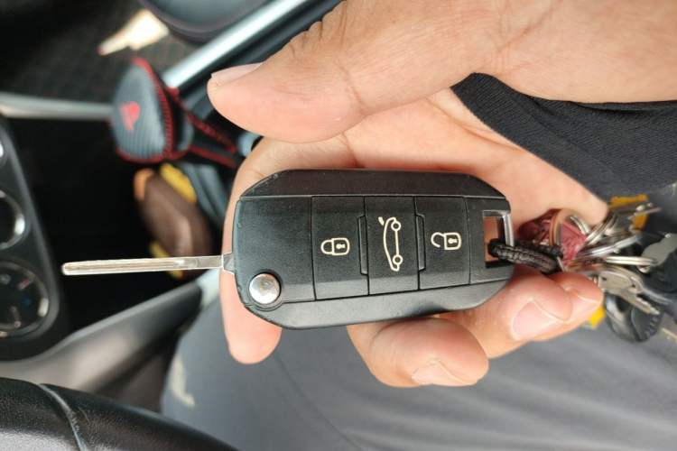 Used Citroen C3-XR 2017 230THP Automatic Pioneer Model Vehicle Key